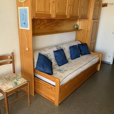 Appartamento 2 Pièces Climatisé Avec Piscine, Parking Et Animaux Admis à Port Camargue - Fr-1-731-66 *